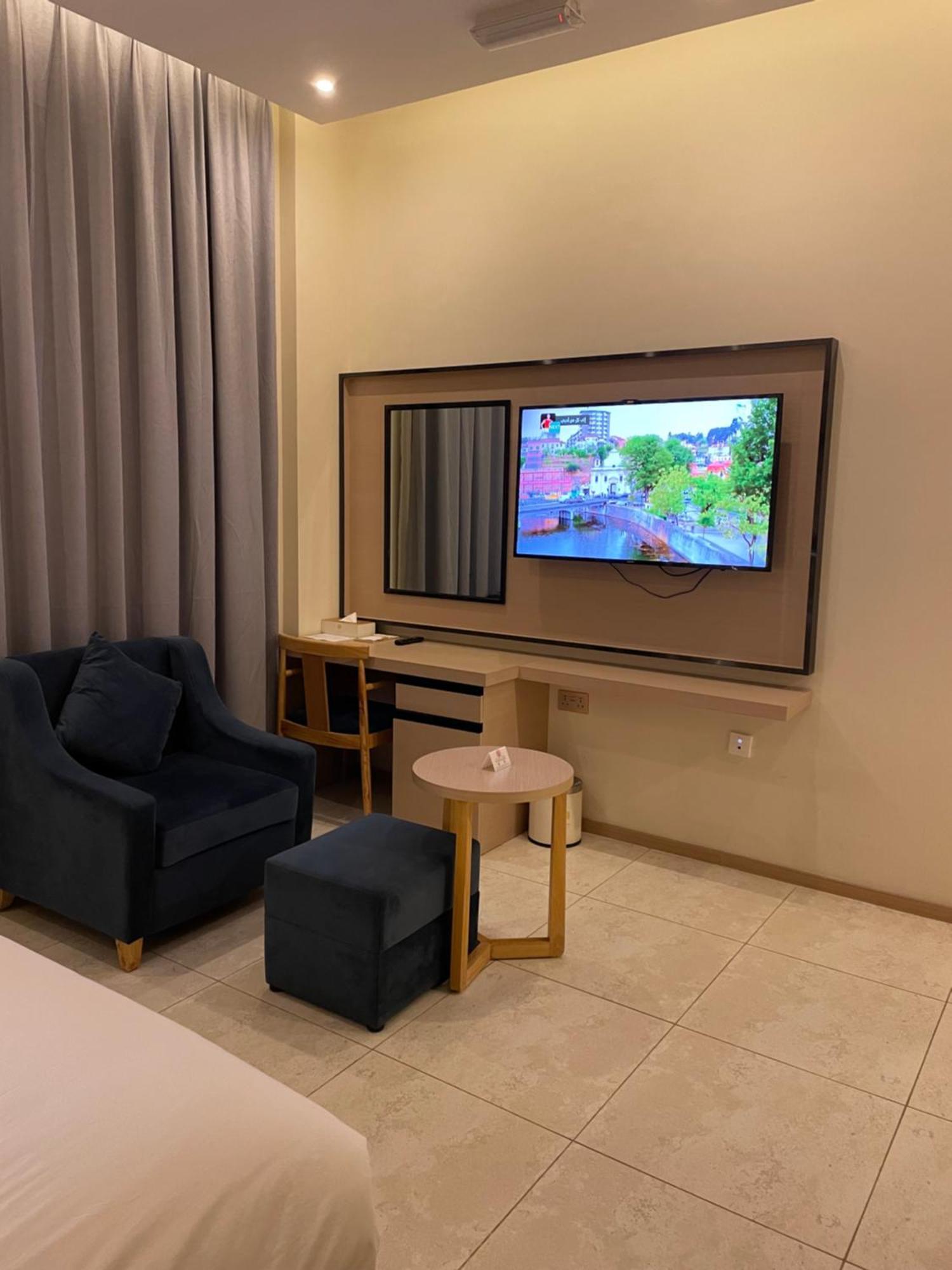 Season Inn Hotel Barka Luaran gambar