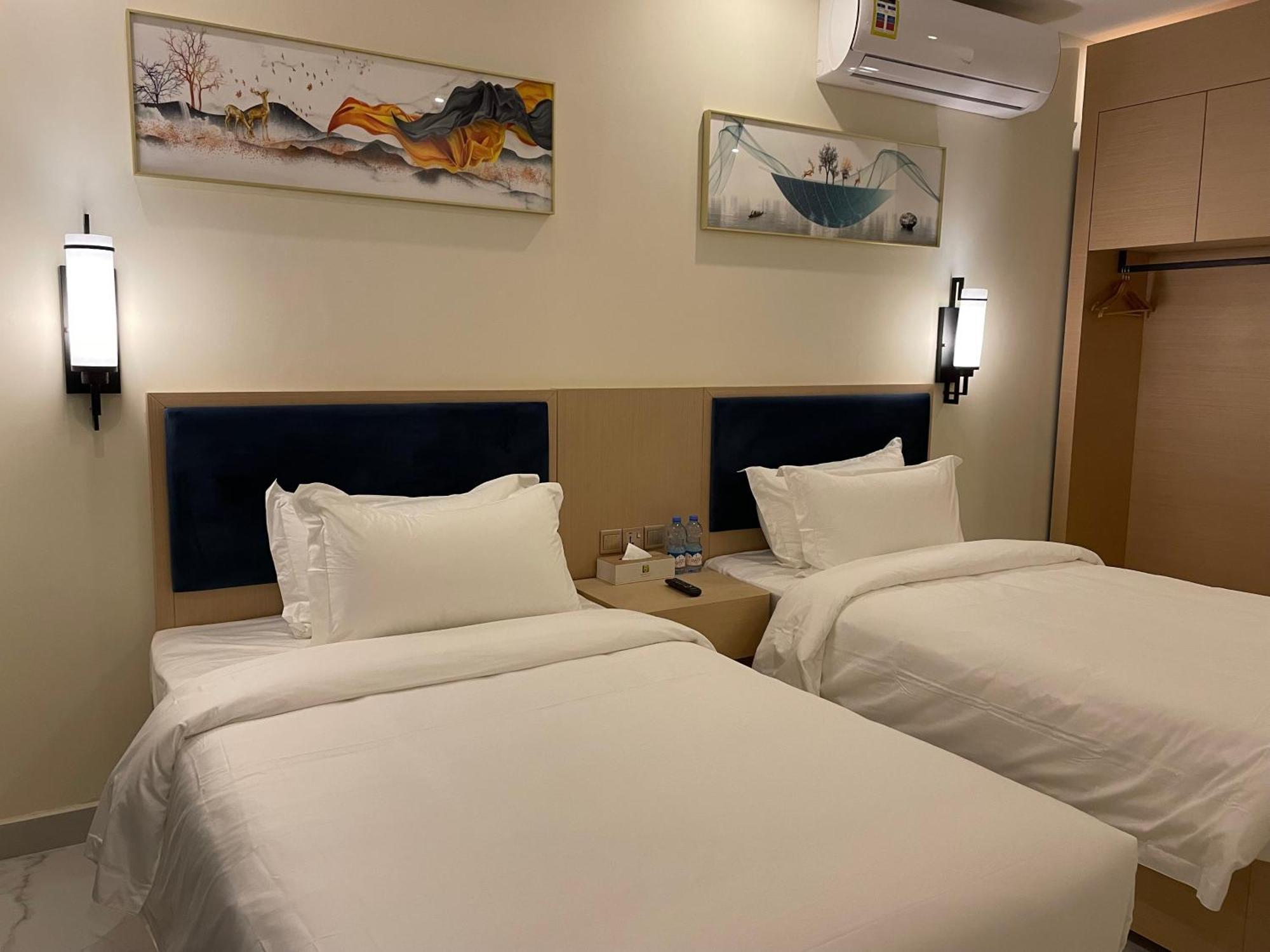 Season Inn Hotel Barka Luaran gambar