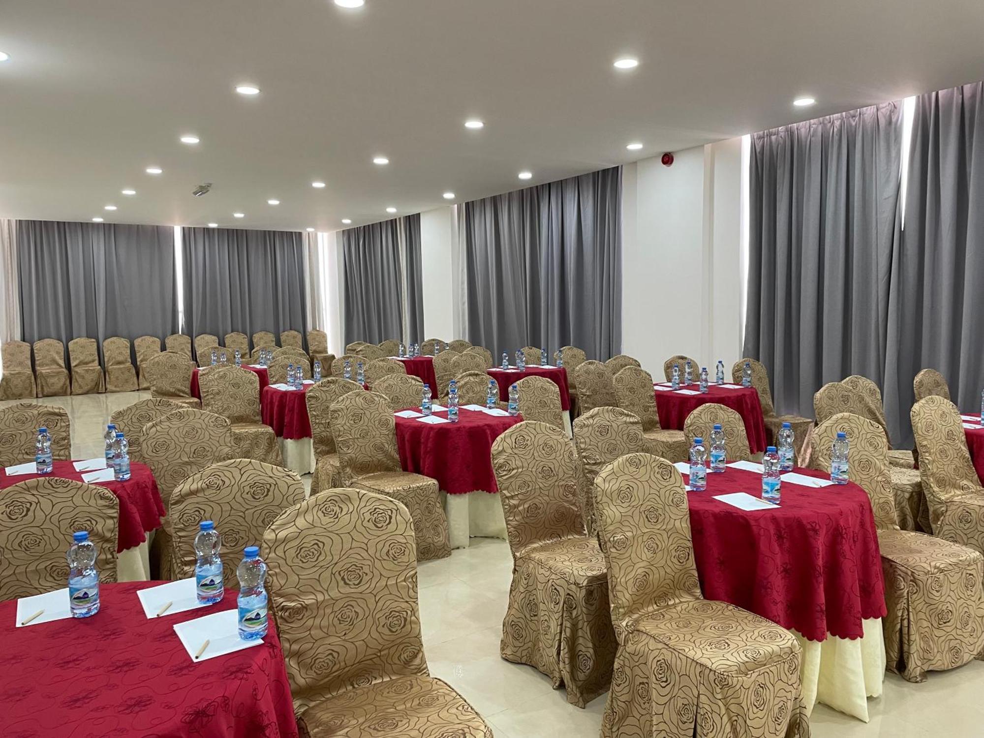 Season Inn Hotel Barka Luaran gambar