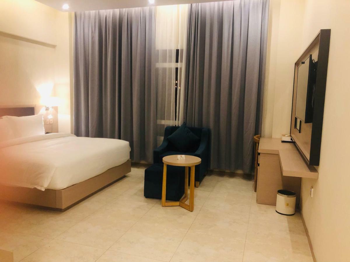 Season Inn Hotel Barka Luaran gambar