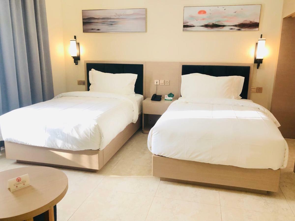 Season Inn Hotel Barka Luaran gambar