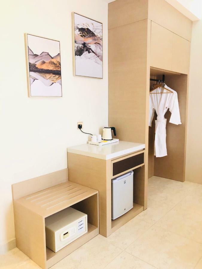Season Inn Hotel Barka Luaran gambar