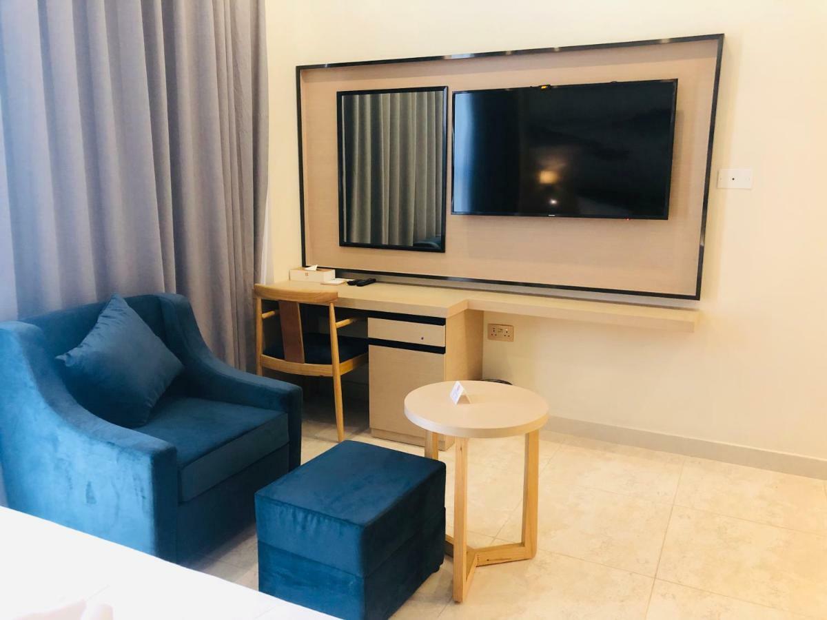Season Inn Hotel Barka Luaran gambar