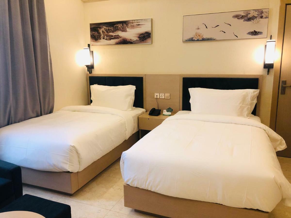 Season Inn Hotel Barka Luaran gambar