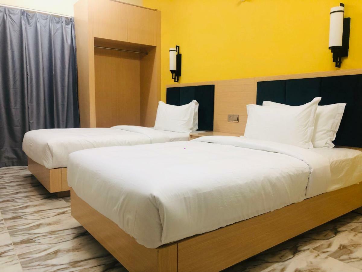 Season Inn Hotel Barka Luaran gambar