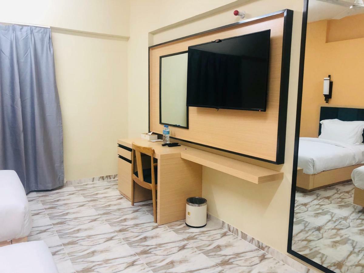Season Inn Hotel Barka Luaran gambar